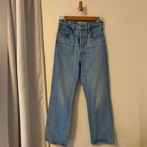 RIBCAGE CROPPED BOOTCUT WOMEN'S JEANS size 28 Jazz Away wash